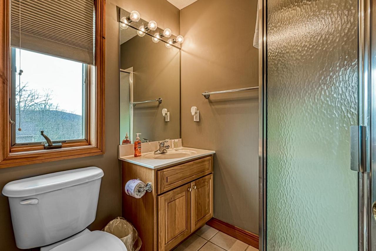 Roze Creek Villa McHenry Buitenkant foto